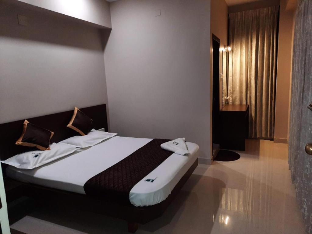 Hotel Aiba Regency Coimbatore Luaran gambar