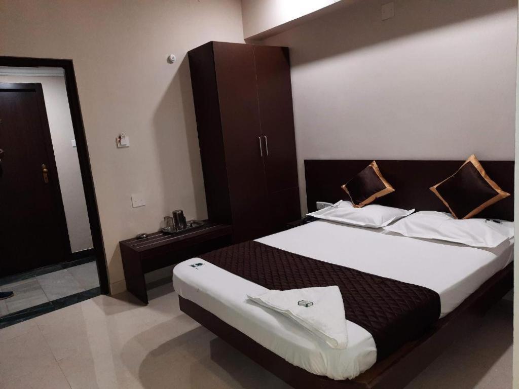 Hotel Aiba Regency Coimbatore Luaran gambar