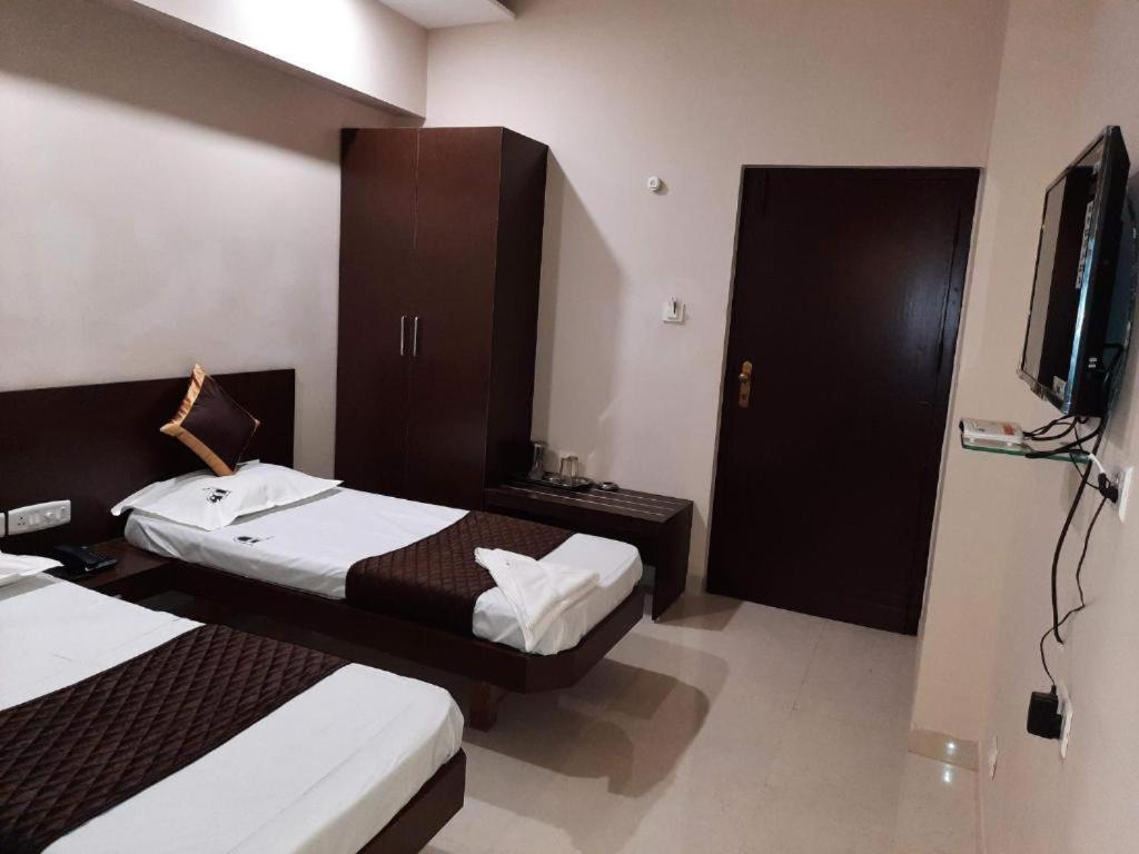 Hotel Aiba Regency Coimbatore Luaran gambar