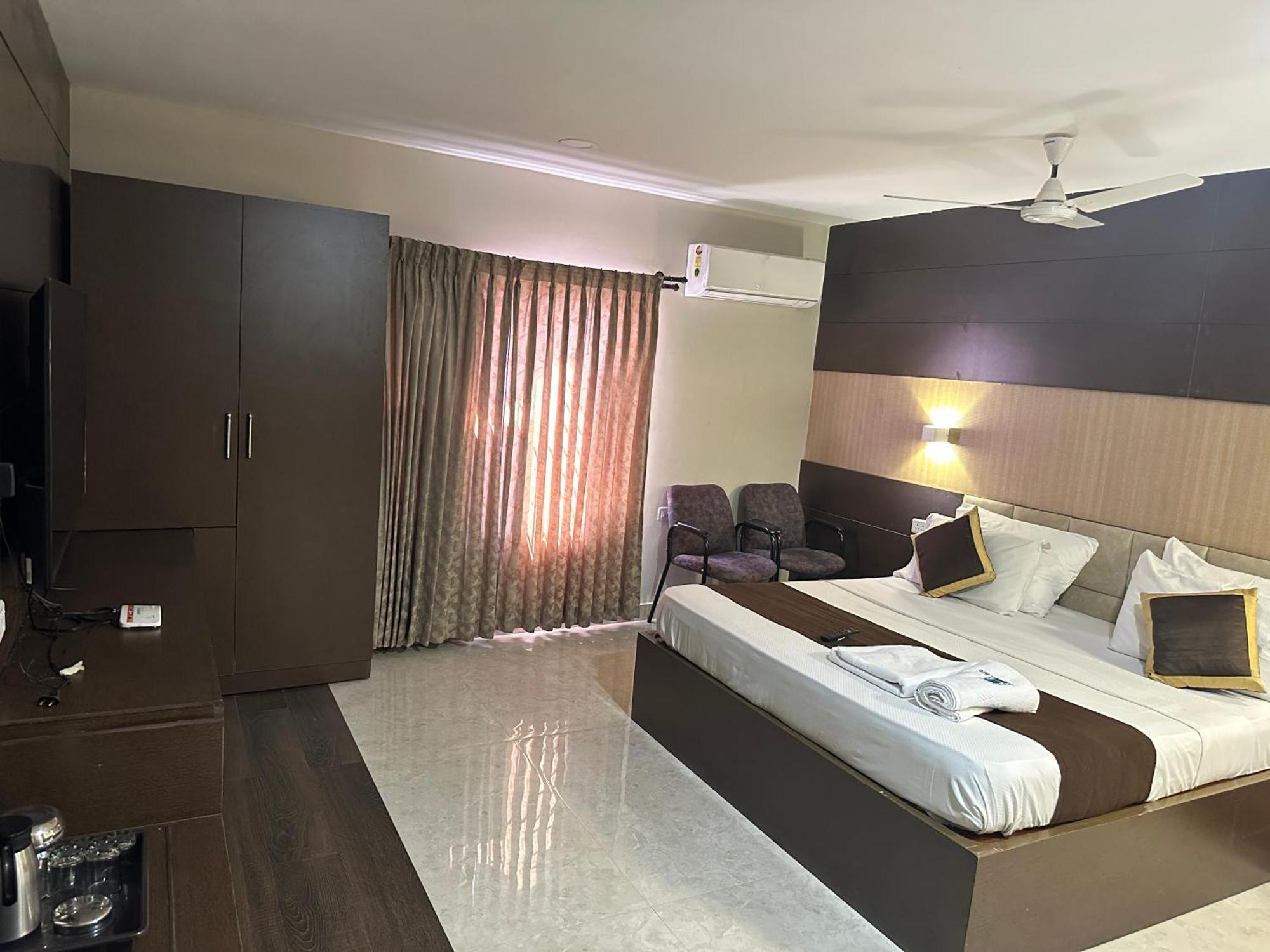 Hotel Aiba Regency Coimbatore Luaran gambar